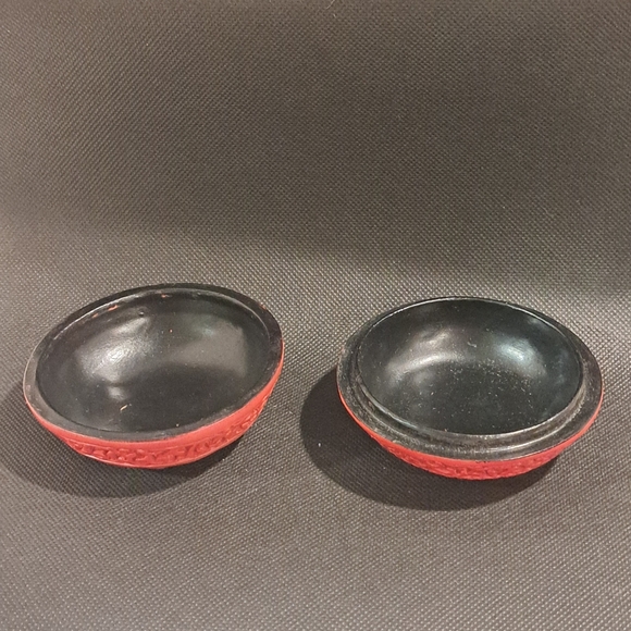 Chinese Cinnabar Red Lacquer Carved flowers Round Trinket Box. - Picture 4 of 9